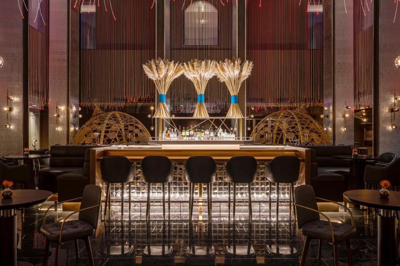 ホテル Intercontinental Kaohsiung By Ihg エクステリア 写真 The bar at the lobby