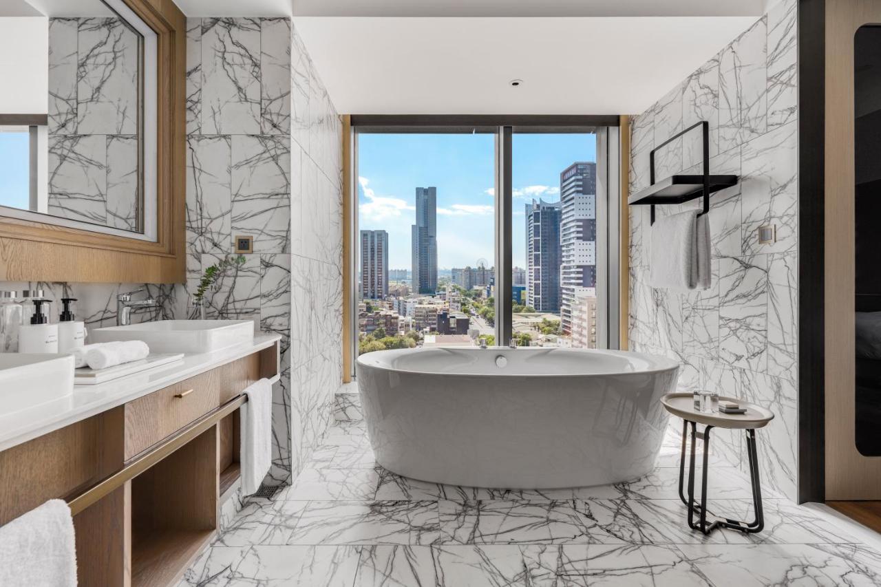 ホテル Intercontinental Kaohsiung By Ihg エクステリア 写真 Bathroom